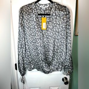 🆕 NWT Collective Concepts Wrap Top Snap front closure tie cuffs size XXL